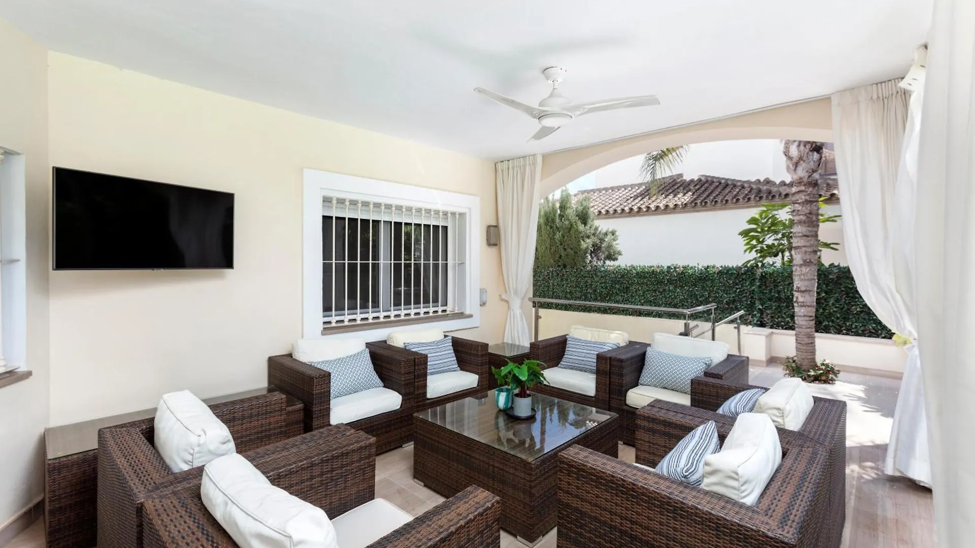 Los Molineros - 8 Bedroom Villa Marbella Spain